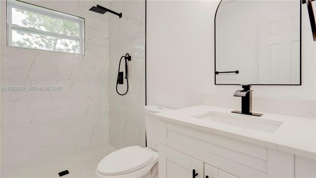 1230 NE 133rd St, North Miami, FL 33161