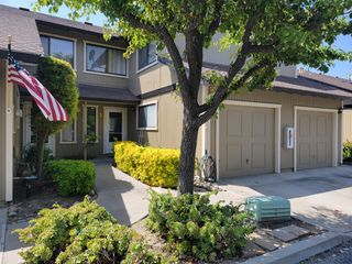 801 Nash Road A9, Hollister, CA 95023