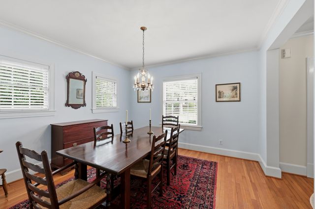 222 Kingsway Drive, Lexington, KY 40502
