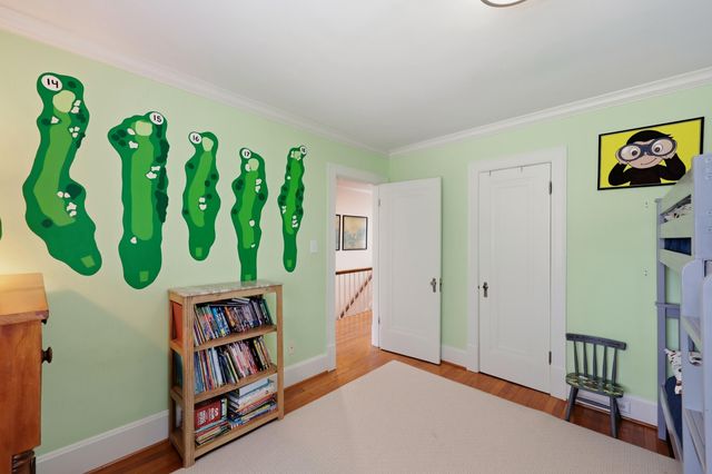 222 Kingsway Drive, Lexington, KY 40502