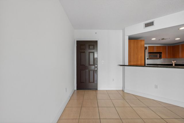 610 Clematis Street 433, West Palm Beach, FL 33401