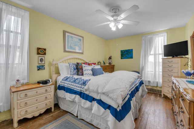 83-35 139 Street 5M, Briarwood, NY 11435