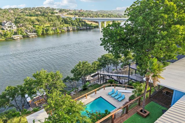 2516 Circle DR, Marble Falls, TX 78654