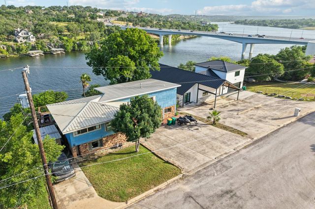 2516 Circle DR, Marble Falls, TX 78654