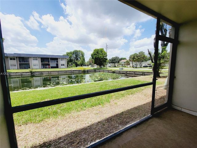 8040 N Colony Circle N 108, Tamarac, FL 33321