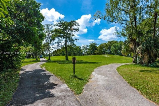 8040 N Colony Circle N 108, Tamarac, FL 33321