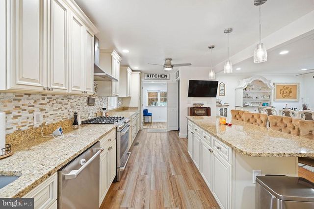 997 MOUNT ZION MARLBORO RD, Lothian, MD 20711