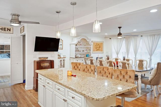 997 MOUNT ZION MARLBORO RD, Lothian, MD 20711