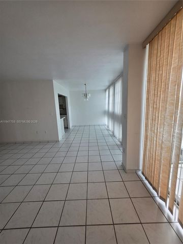 8001 Byron Ave 3C, Miami Beach, FL 33141