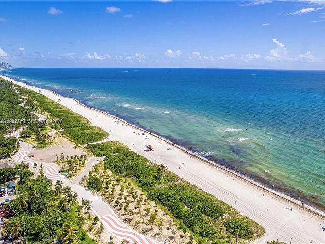 8001 Byron Ave 3C, Miami Beach, FL 33141