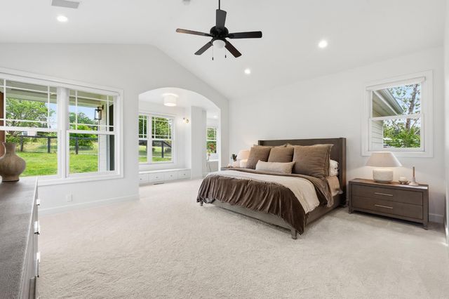 8315 Horseshoe Bar Rd, Loomis, CA 95650