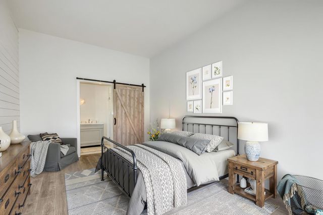 8315 Horseshoe Bar Rd, Loomis, CA 95650