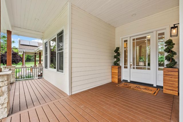 8315 Horseshoe Bar Rd, Loomis, CA 95650