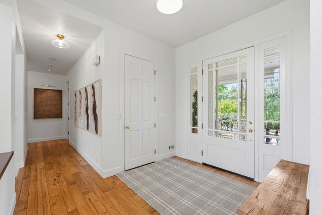 8315 Horseshoe Bar Rd, Loomis, CA 95650