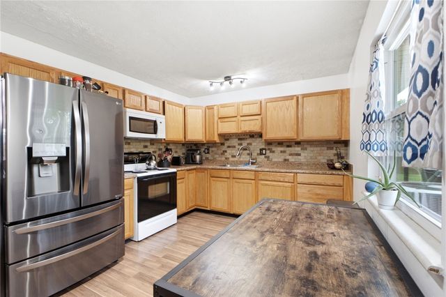 907 Marcia Drive, Trenton, OH 45067