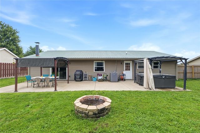 907 Marcia Drive, Trenton, OH 45067