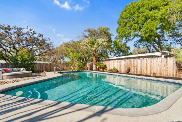 203 LARAMIE DR, San Antonio, TX 78209