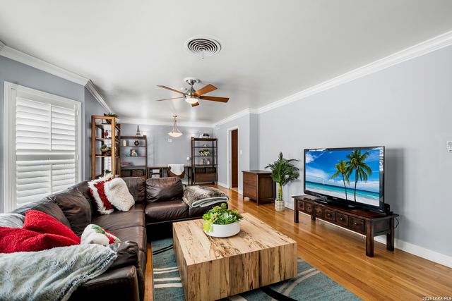 203 LARAMIE DR, San Antonio, TX 78209