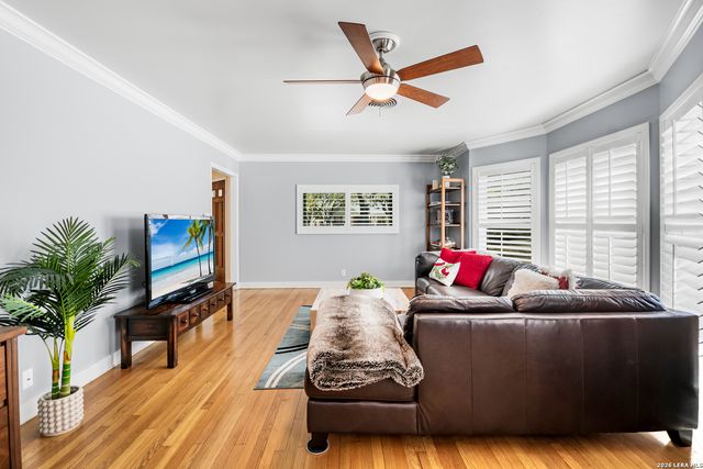 203 LARAMIE DR, San Antonio, TX 78209