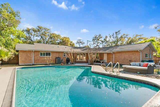 203 LARAMIE DR, San Antonio, TX 78209