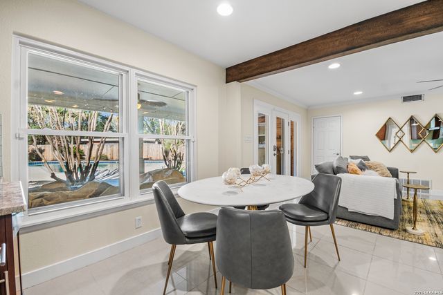 203 LARAMIE DR, San Antonio, TX 78209