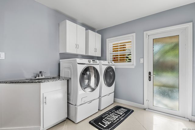 203 LARAMIE DR, San Antonio, TX 78209