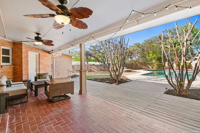 203 LARAMIE DR, San Antonio, TX 78209