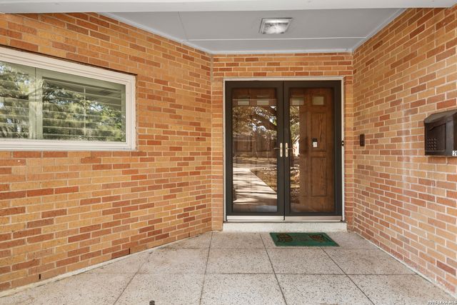 203 LARAMIE DR, San Antonio, TX 78209