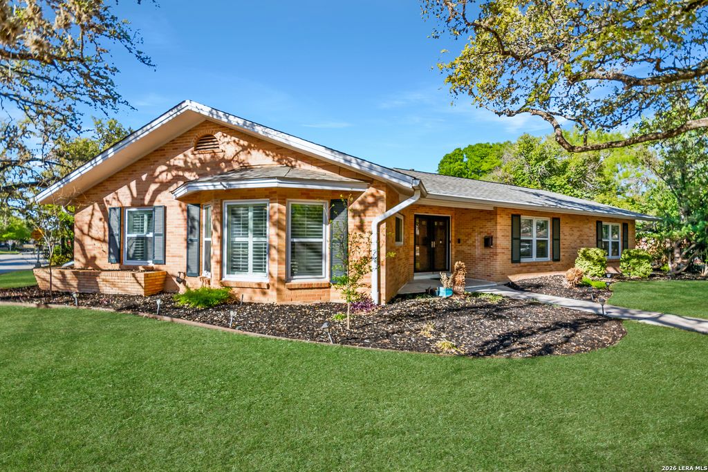 203 LARAMIE DR, San Antonio, TX 78209