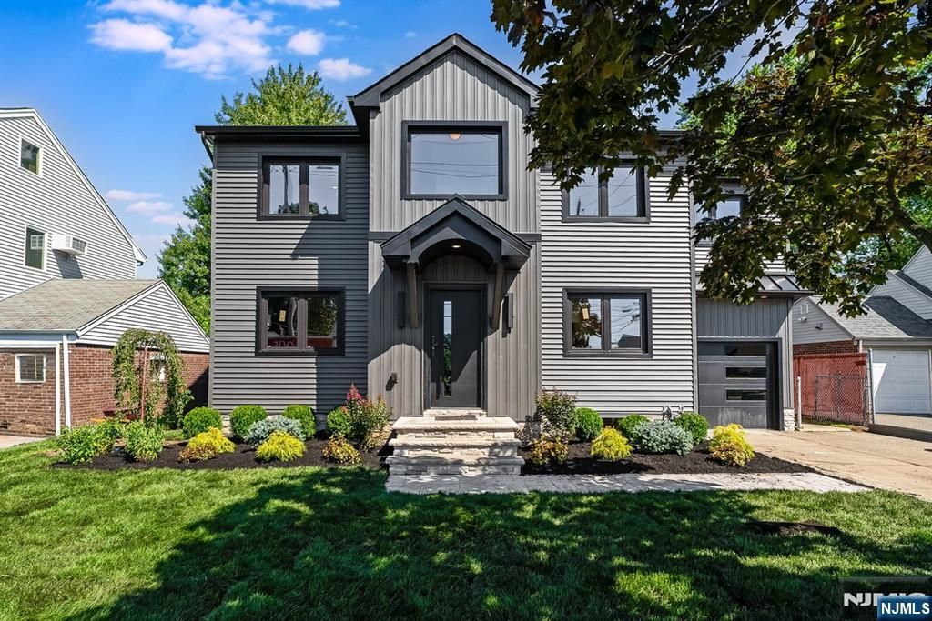 17-19 Berdan Avenue, Fair Lawn, NJ 07410