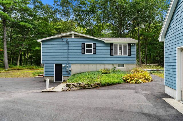 12 Woodcrest Drive, Hudson, NH 03051