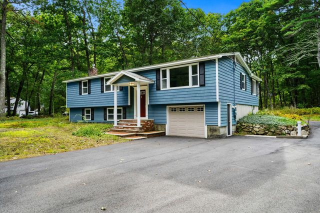 12 Woodcrest Drive, Hudson, NH 03051