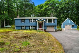 12 Woodcrest Drive, Hudson, NH 03051