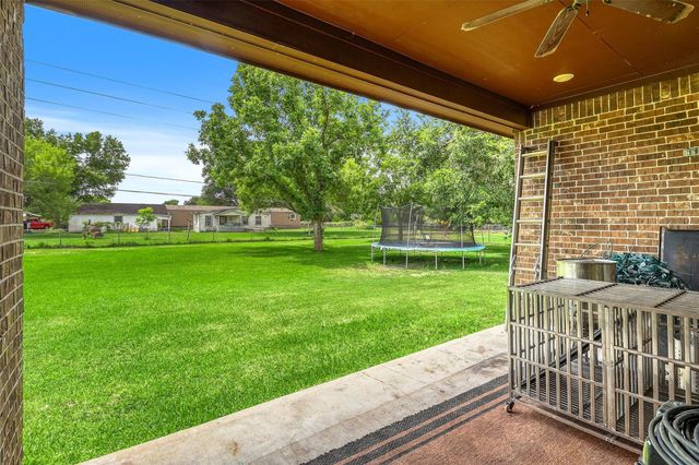 2111 Geronimo Lane, Rosenberg, TX 77471