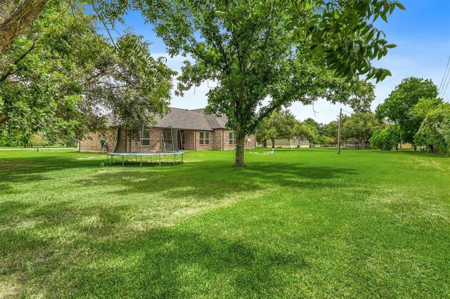 2111 Geronimo Lane, Rosenberg, TX 77471