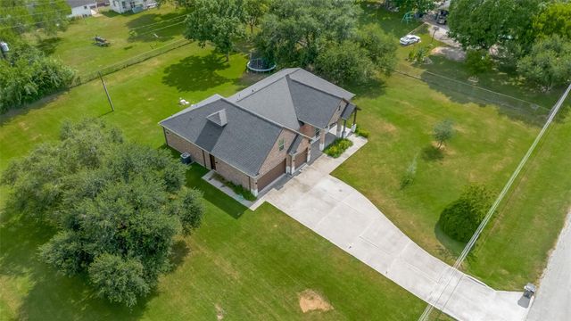 2111 Geronimo Lane, Rosenberg, TX 77471