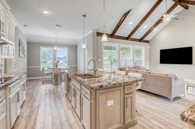 2111 Geronimo Lane, Rosenberg, TX 77471