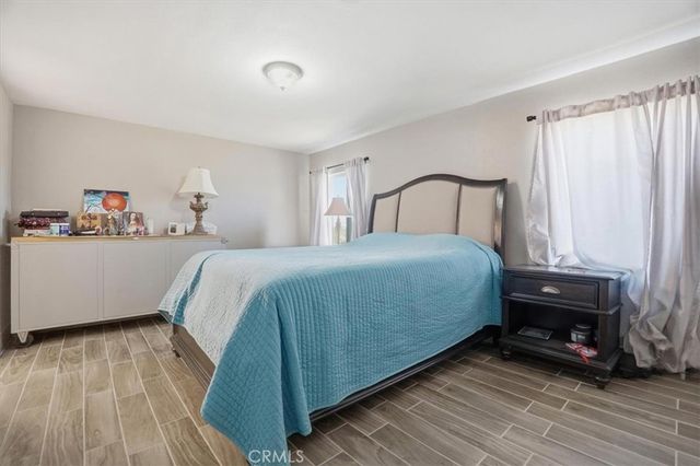 12601 Nandina, Phelan, CA 92371