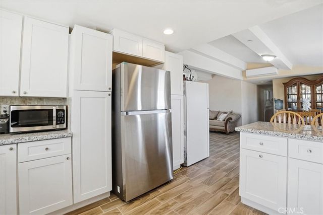 12601 Nandina, Phelan, CA 92371