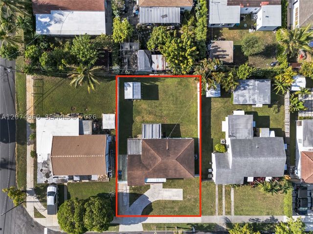 6387 SW 42nd St, South Miami, FL 33155