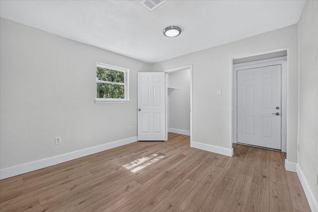 2335 Loyce Drive, Mesquite, TX 75149