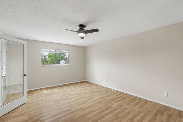 6016 Whisperwood Court NE, Albuquerque, NM 87109