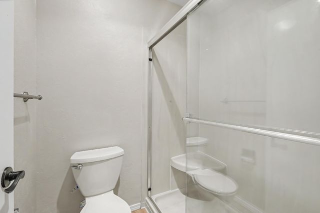 6016 Whisperwood Court NE, Albuquerque, NM 87109