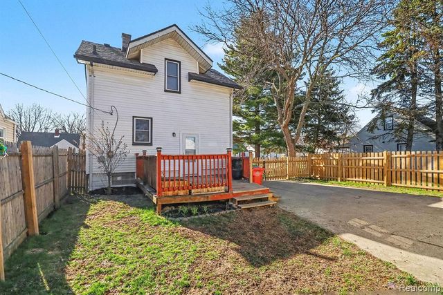 22028 Donald Avenue, Eastpointe, MI 48021