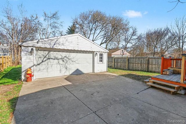 22028 Donald Avenue, Eastpointe, MI 48021