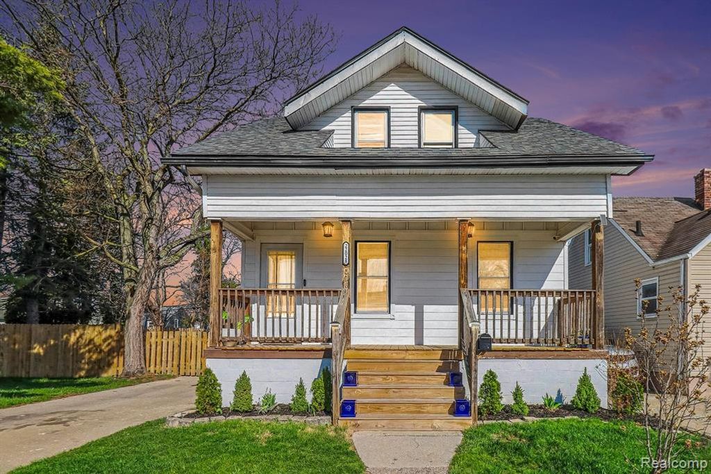 22028 Donald Avenue, Eastpointe, MI 48021