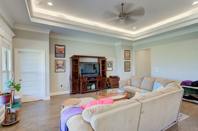 4012 False River Drive, Bossier City, LA 71111