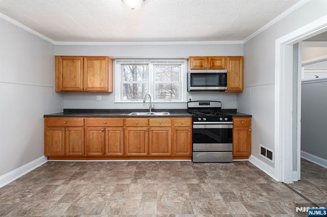 2557 Wh-Mer Road, Hamilton, NJ 08619