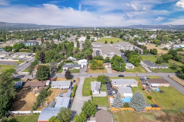 824 N MAMER AVE Ave, Spokane Valley, WA 99216