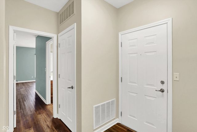 1631 Lacebark Drive K, Greenwood, IN 46143